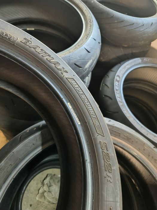 Bridgestone Battlax S22R 180/55/17