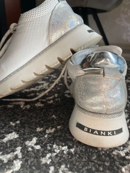 Обувки много запазени. Различни модели