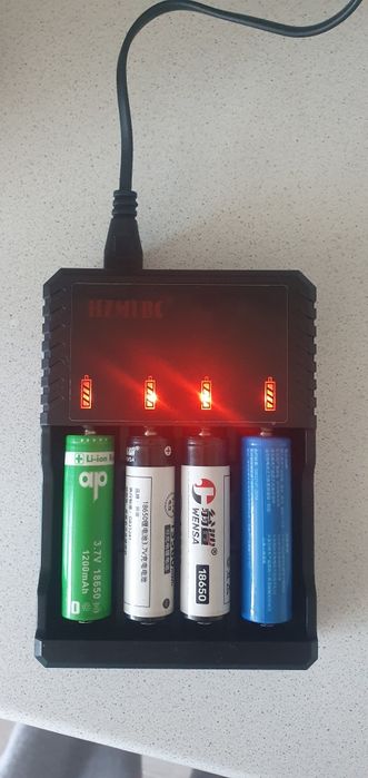 Продаю зарядные устройство