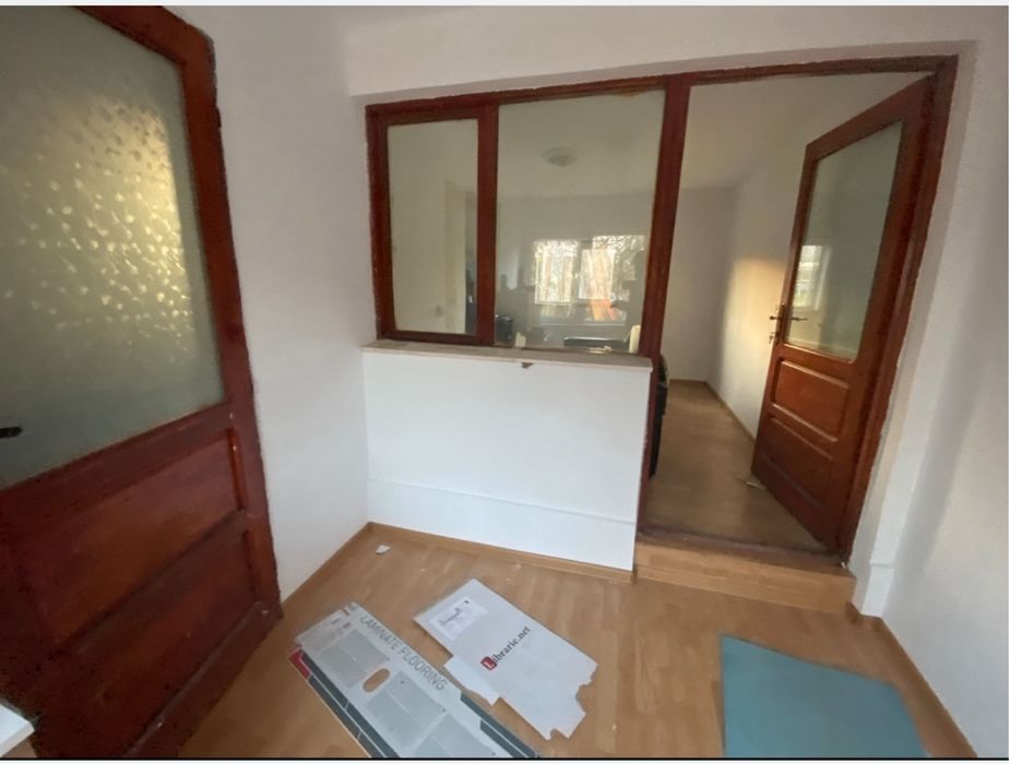Tamplarie lemn 150 lei