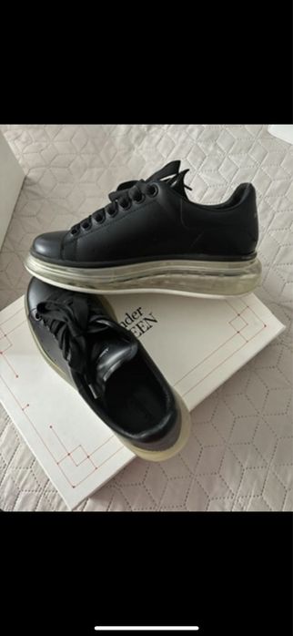 Sneakersi alexander mcqueen,talpa transparebta