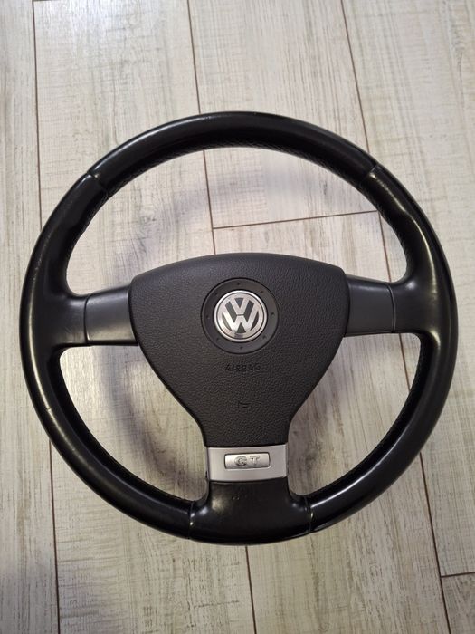 GT  VW  волан голф 5