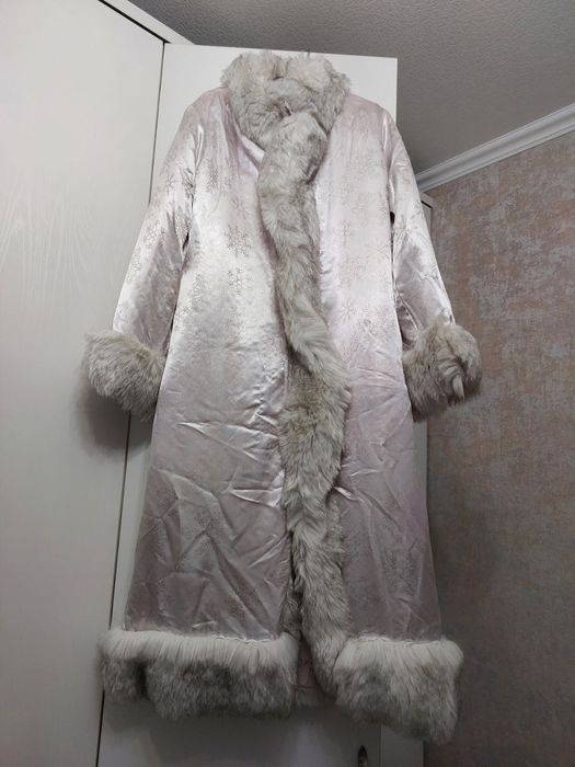 Костюм Деда Мороза и Снегурочки