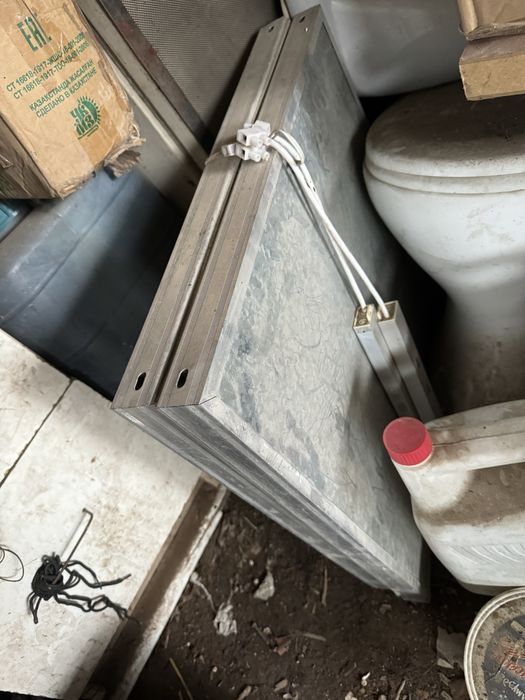 Продам печь и лед лампы с блоками.