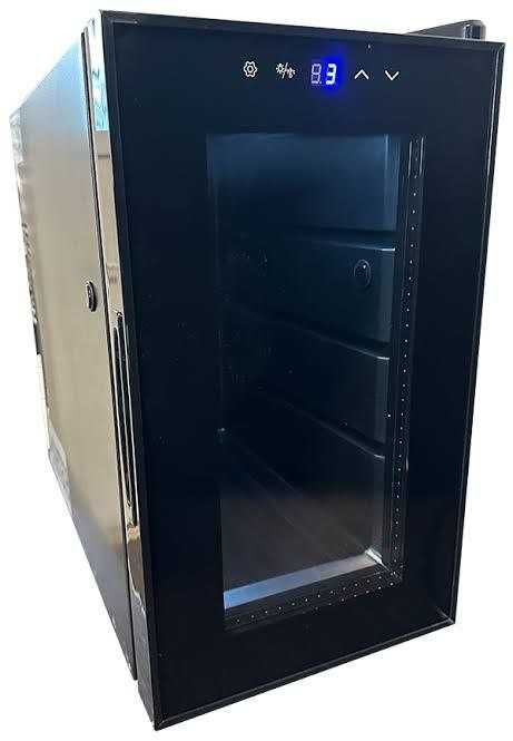 Холодильник для молока ,