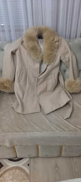 Дамско Палто малко използван