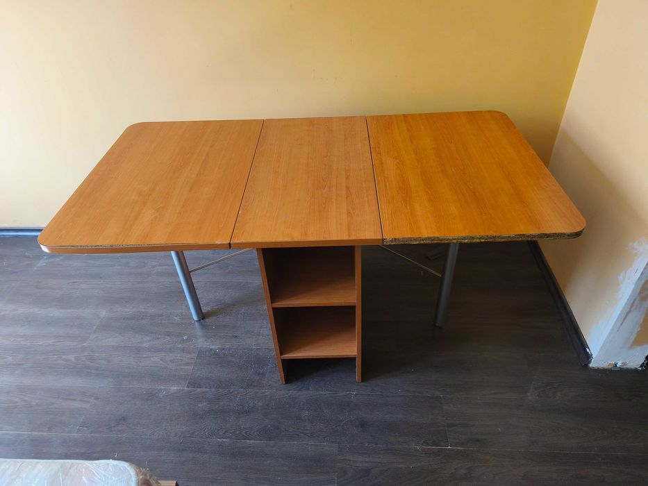 разгъваема  маса