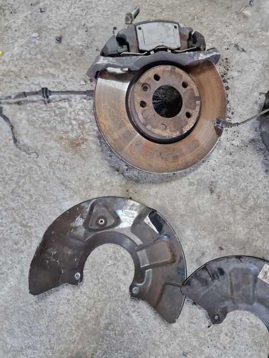 Sistem franare marit disc etrier fata vw t5 t6 caravelle multivan
