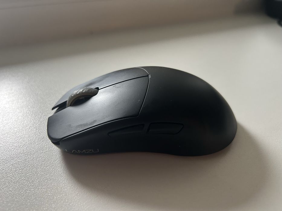 Продам игровую мышку