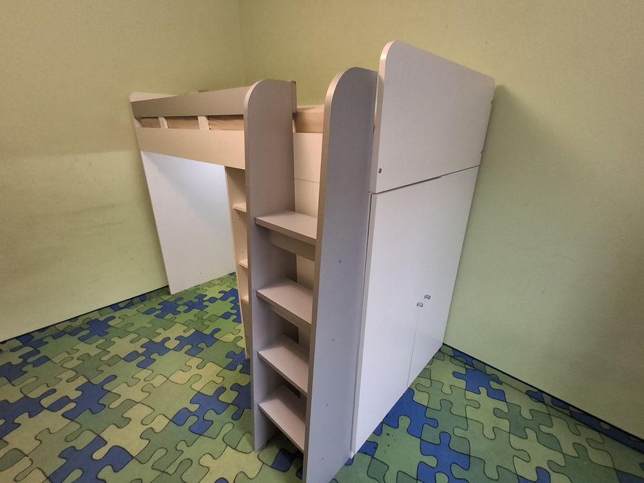 Детско лело с надстройка