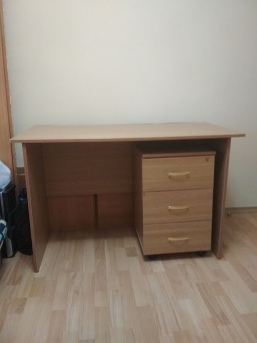 Стол для школьника