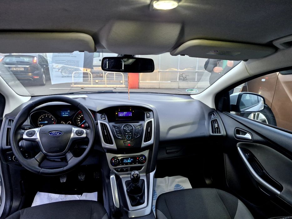 Ford Focus 1.6MPI 125cp  benzina fără turbo