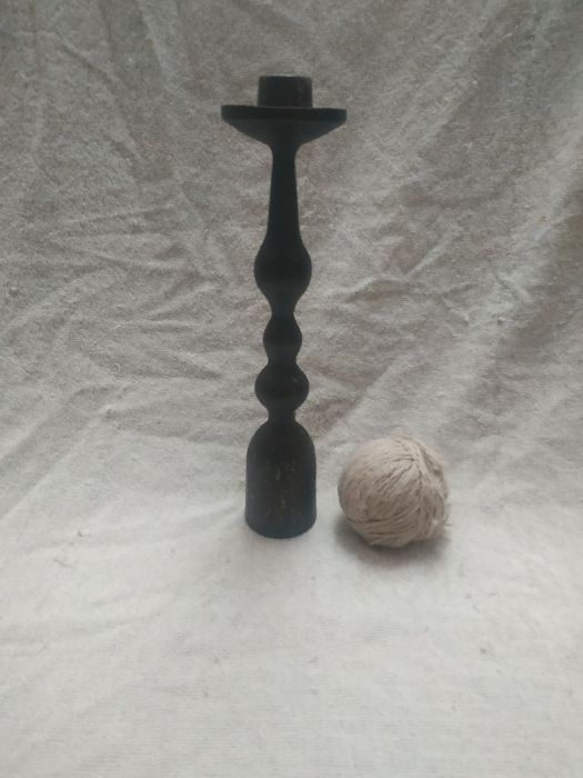 Подсвечник тяжёлый. Силумин покрытый медью.