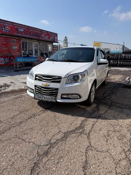 Продам Шевроле Нексию.