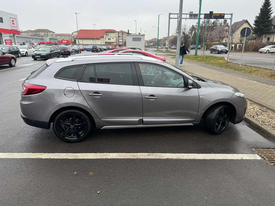 Renault Megane 3 Bose 2013 | 1.6dci | Xenon | Incalzire scaune