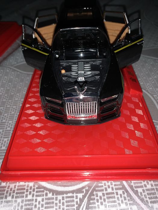 Продам машинки коллекционные