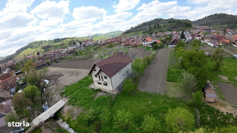 Casă nouă în Moșna – priveliște superbă spre biserica fortificată