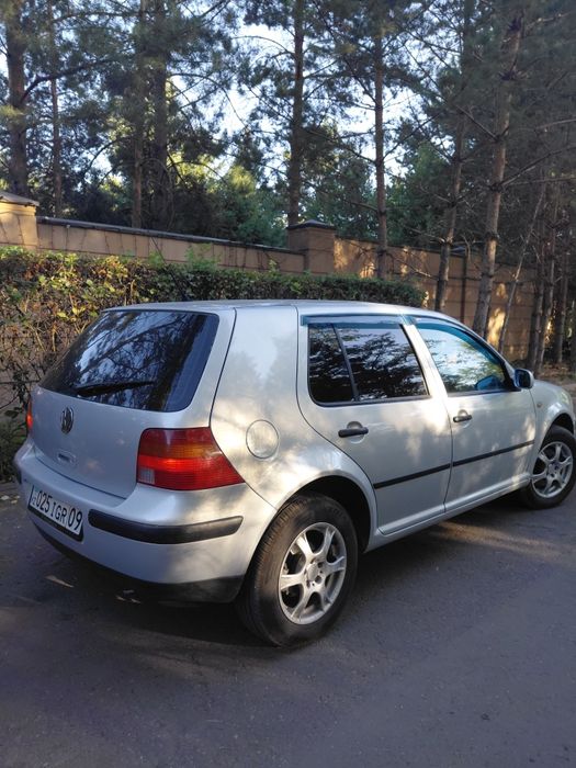 Volkswagen golf 4