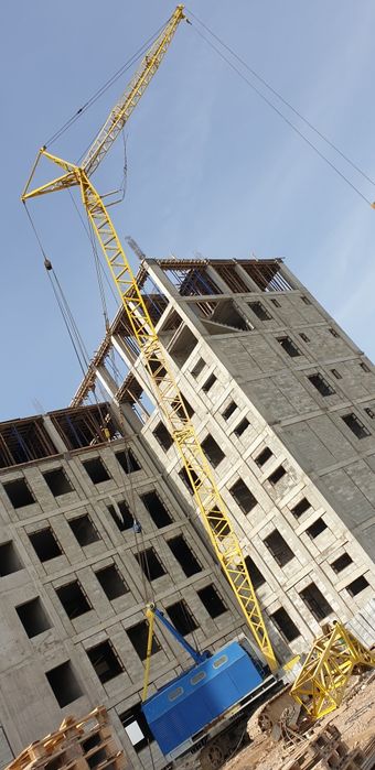 Услуги гусеничных и пневмоколёсных подъемных кранов