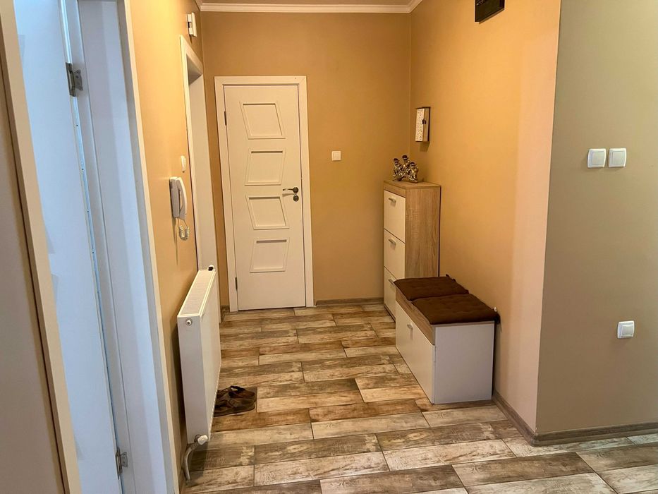 Продава се Тристаен апартамент в Русе, Център - 95 кв.м за 1264 €/кв.м - Снимка #11