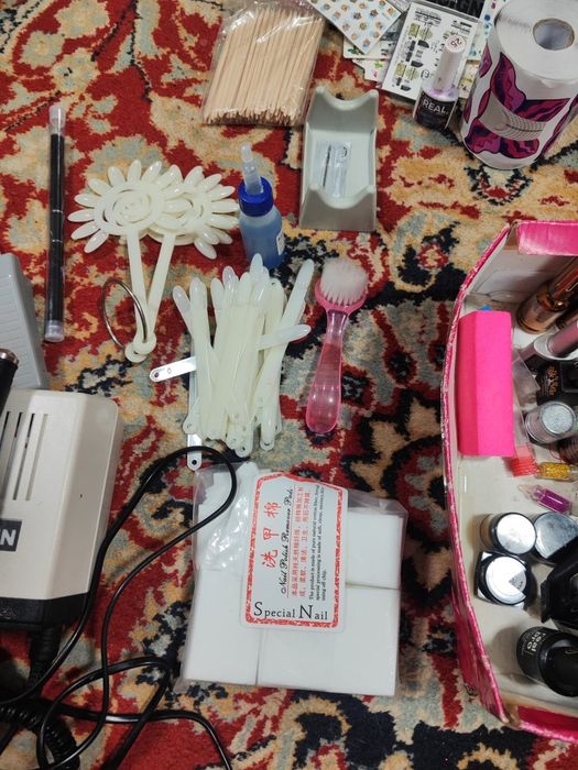 Стартовый набор для мастера маникюра