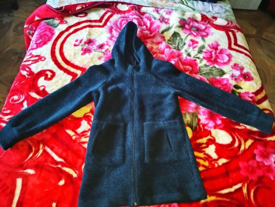 Красивая одежда для девочки подростка, много школьной.