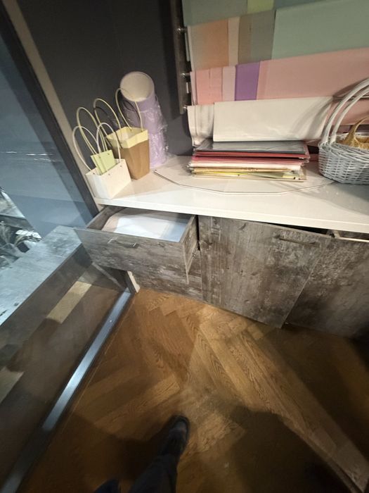 Барная стойка, ресепшн