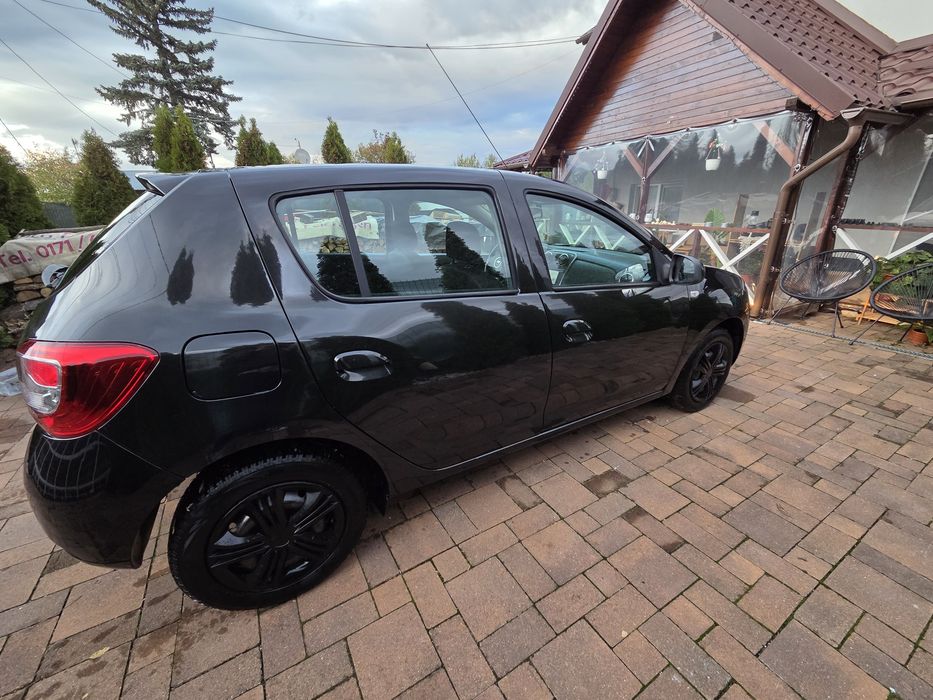 Vand dacia sandero 0.9 benzină