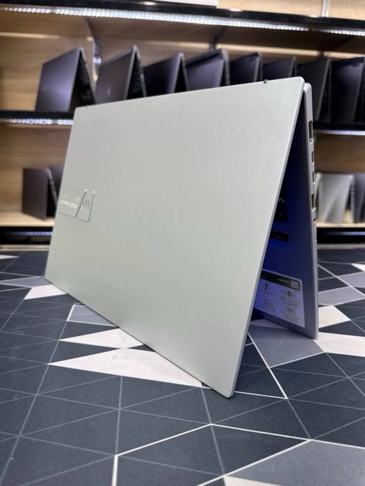 Asus Vivobook Core i5