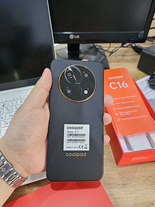 Продаётся смартфон coolpad C16 новый 8гб+128гб запечатанный в упаковке