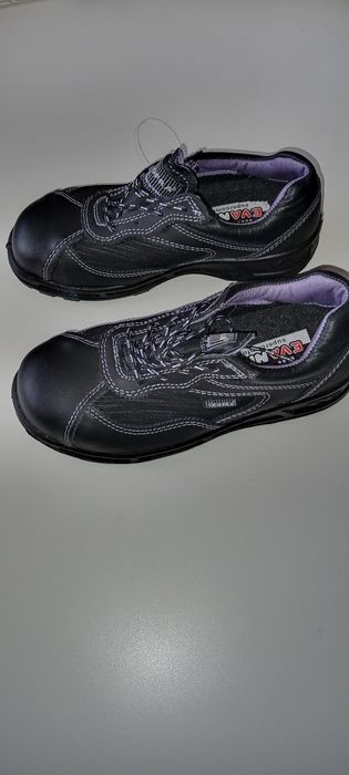 Работни обувки размер 35