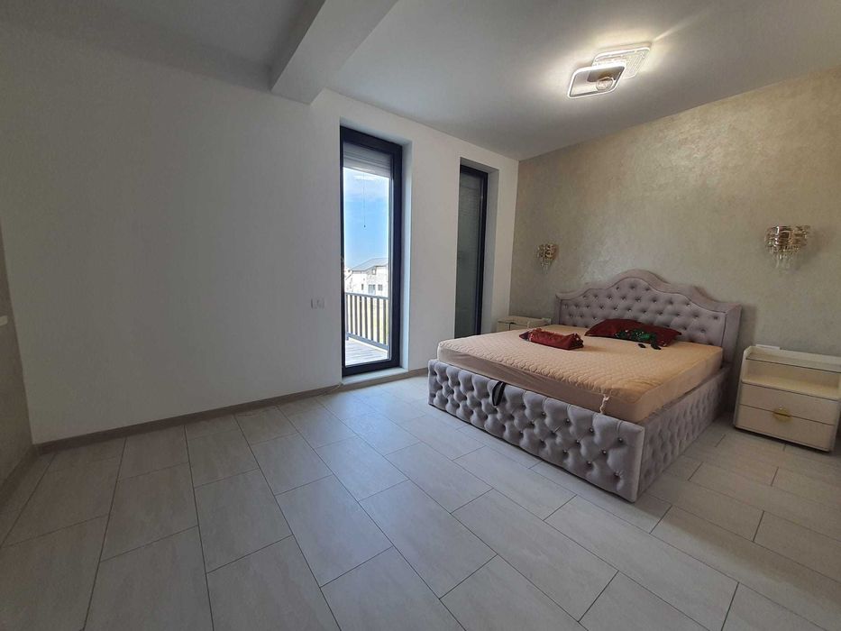 AGIGEA- De Vanzare Vila 5 Camere 190 mp Teren 500 mp