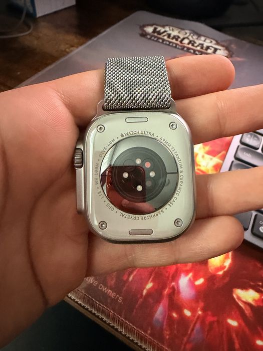 Apple watch Ultra 85% много добро състояние с 6 каишки. Пълен комплект