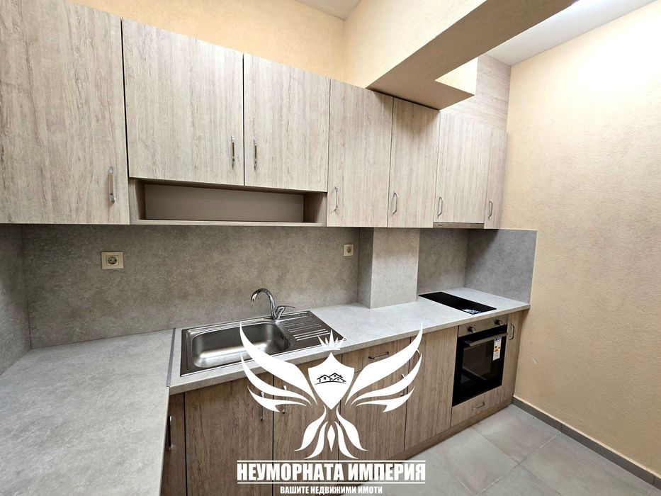 Дава се под наем Офис в Асеновград - 107 кв.м за 615 € - Снимка #8