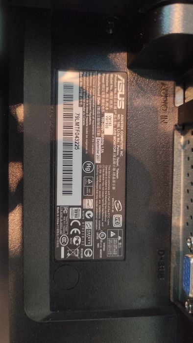 Монитор Asus 19 LCD