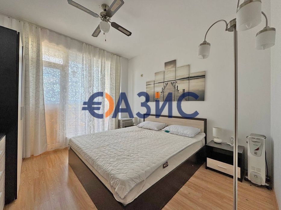 Продава се Тристаен апартамент в к.к. Слънчев бряг - 77 кв.м за 825 €/кв.м - Снимка #5