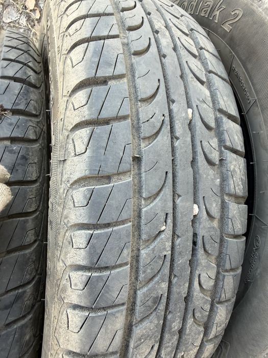 Продам резину на 13