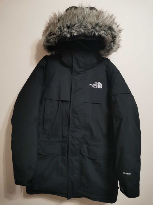 The North Face Black Mcmurdo Down Parka.