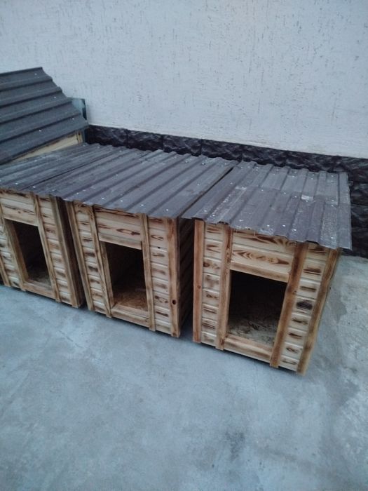 Будка для средней собаки