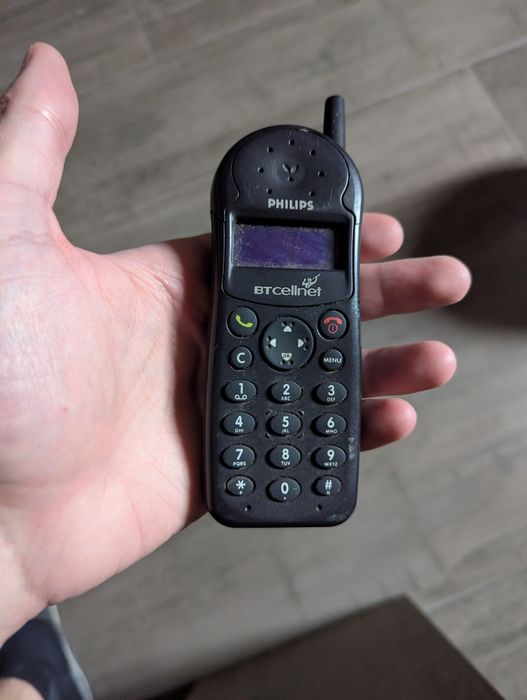 Telefon pentru colecție