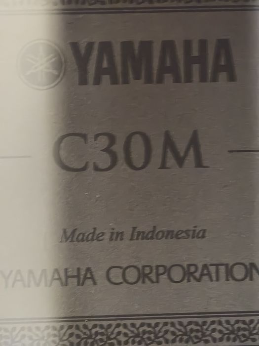 Класическата китара Yamaha C30M