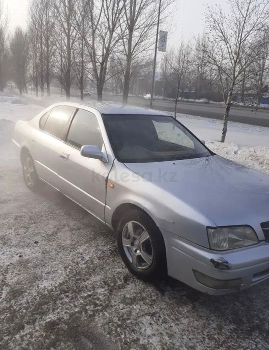 Продам машину Тайота камри св40