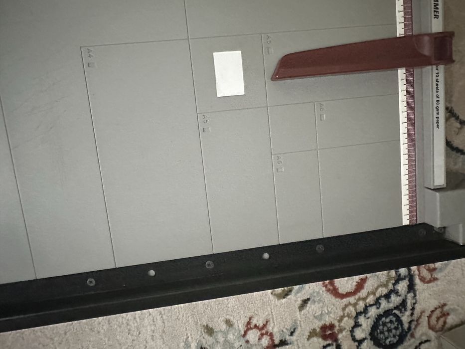 Продам резак для бумаги