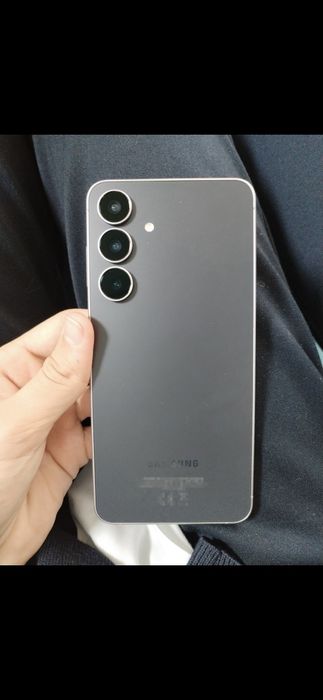 Samsung galaxy s 25 fe обмен практически в идеале