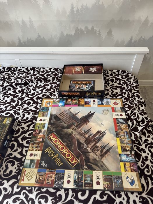 Продам игру Монополия Harry Potter
