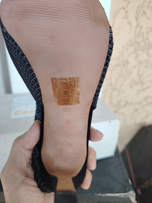 Продаём стильные туфли