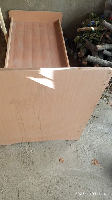 Детский кроват сотилади