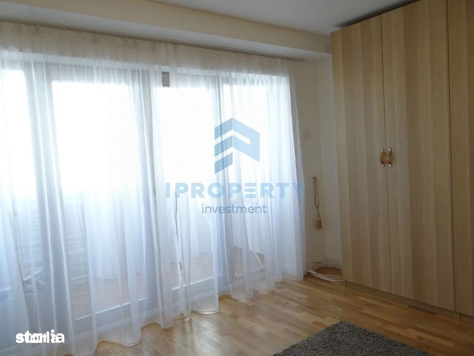 Apartament cu 3 Camere in zona Decebal cu loc de parcare