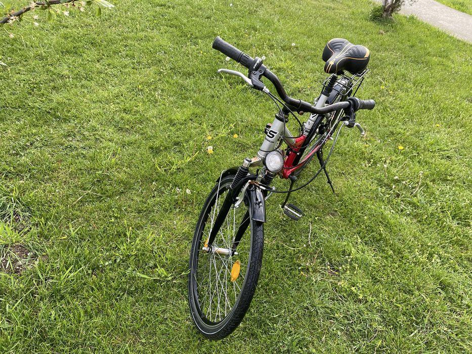 Vand bicicleta  in stare goarte buna