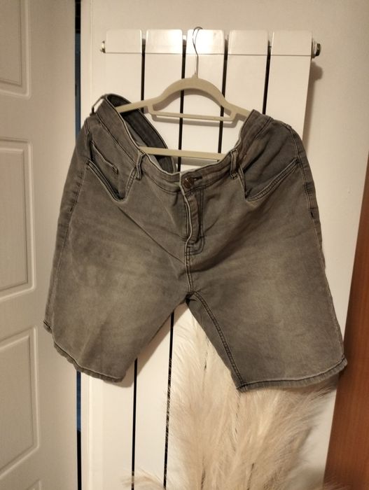 Pantaloni bărbați din blugi